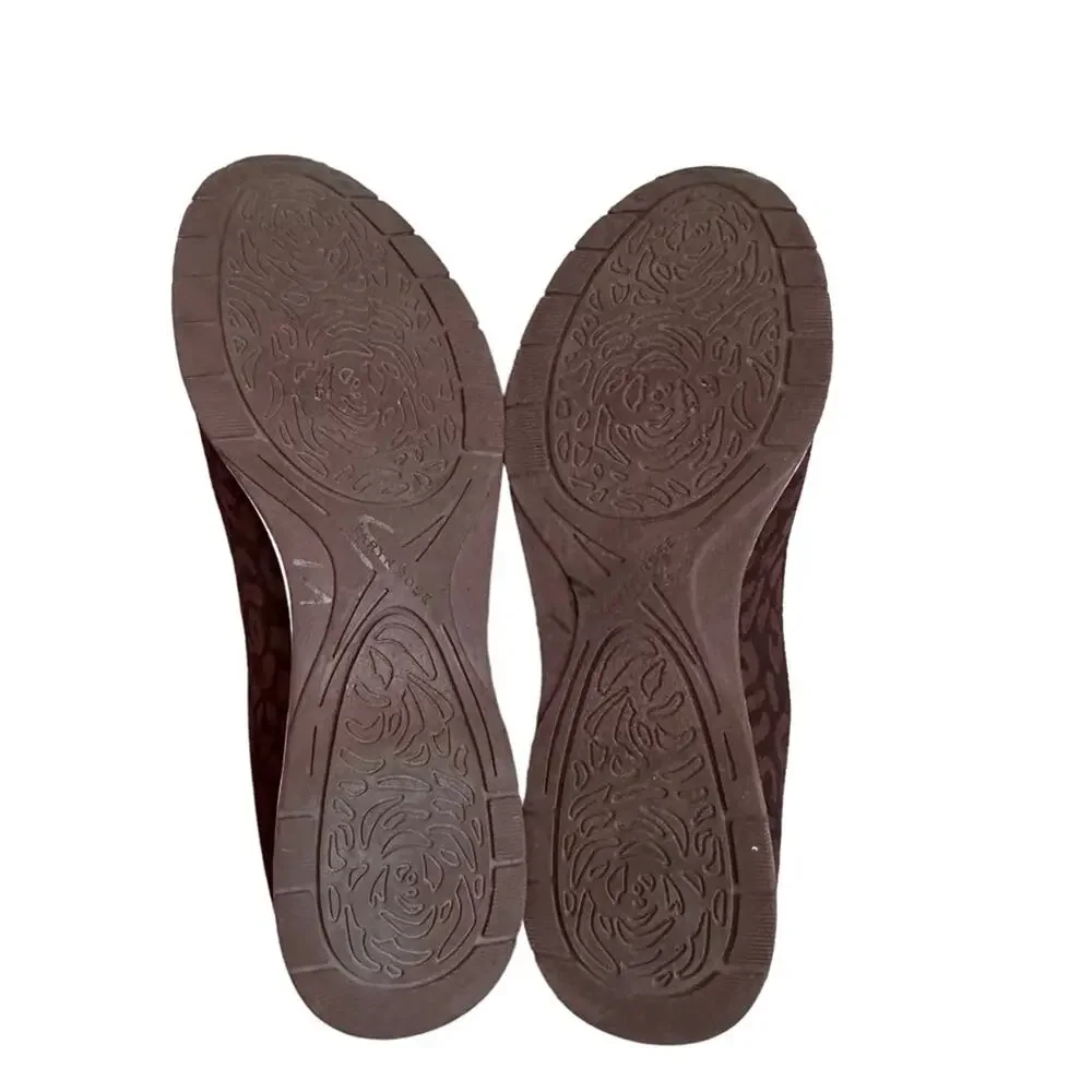 Taryn Rose | Size 9.5 Bobbi Flat in Mahogany Sporty Sneaker Flat Leopard comfy
